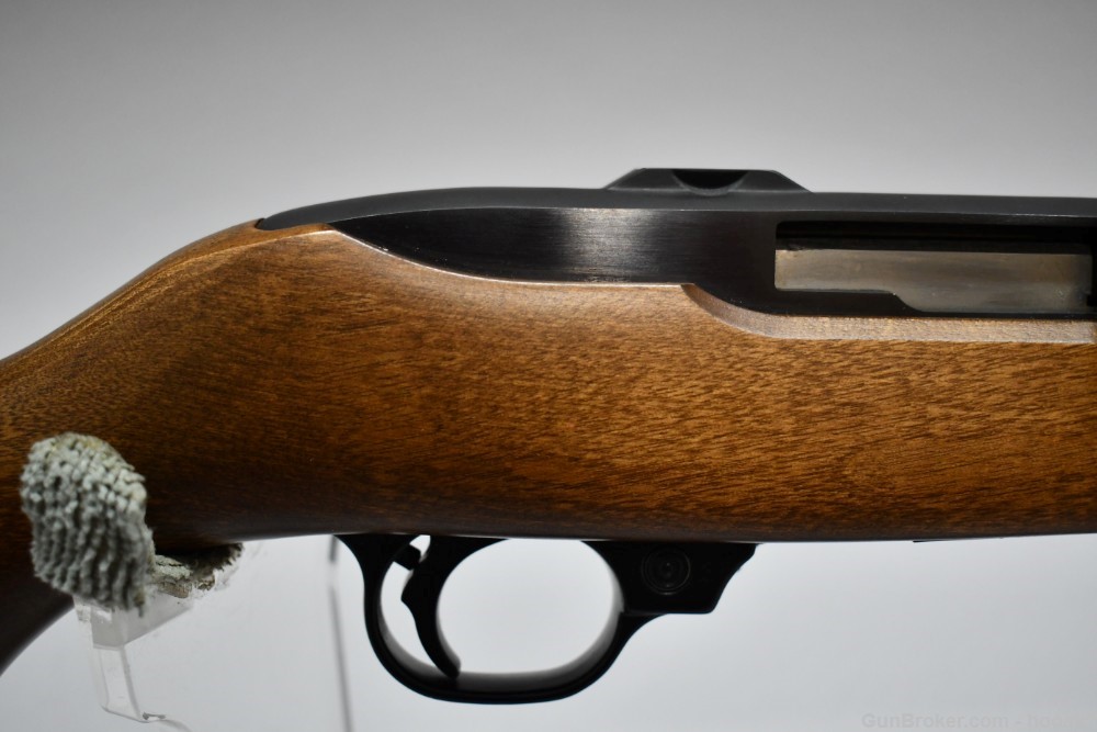 Nice Ruger 10/22 Magnum Semi Auto Rifle 22 WMR W Box 2003-img-4