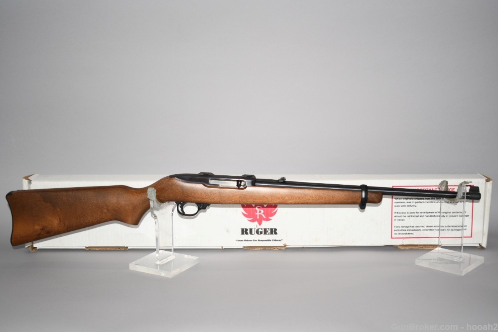 Nice Ruger 10/22 Magnum Semi Auto Rifle 22 WMR W Box 2003-img-0
