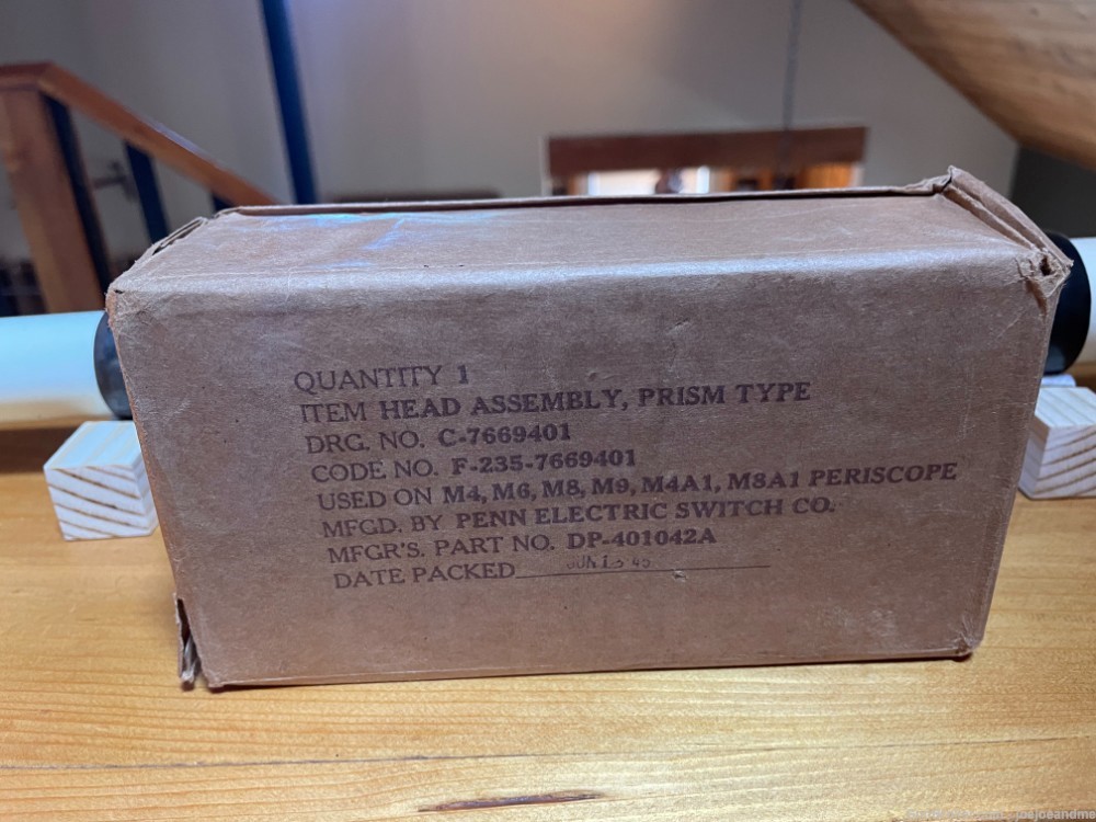 US WW2 WWII TANK PRISM HEAD ASSEMBLY NEW SEALED 1945 -img-0