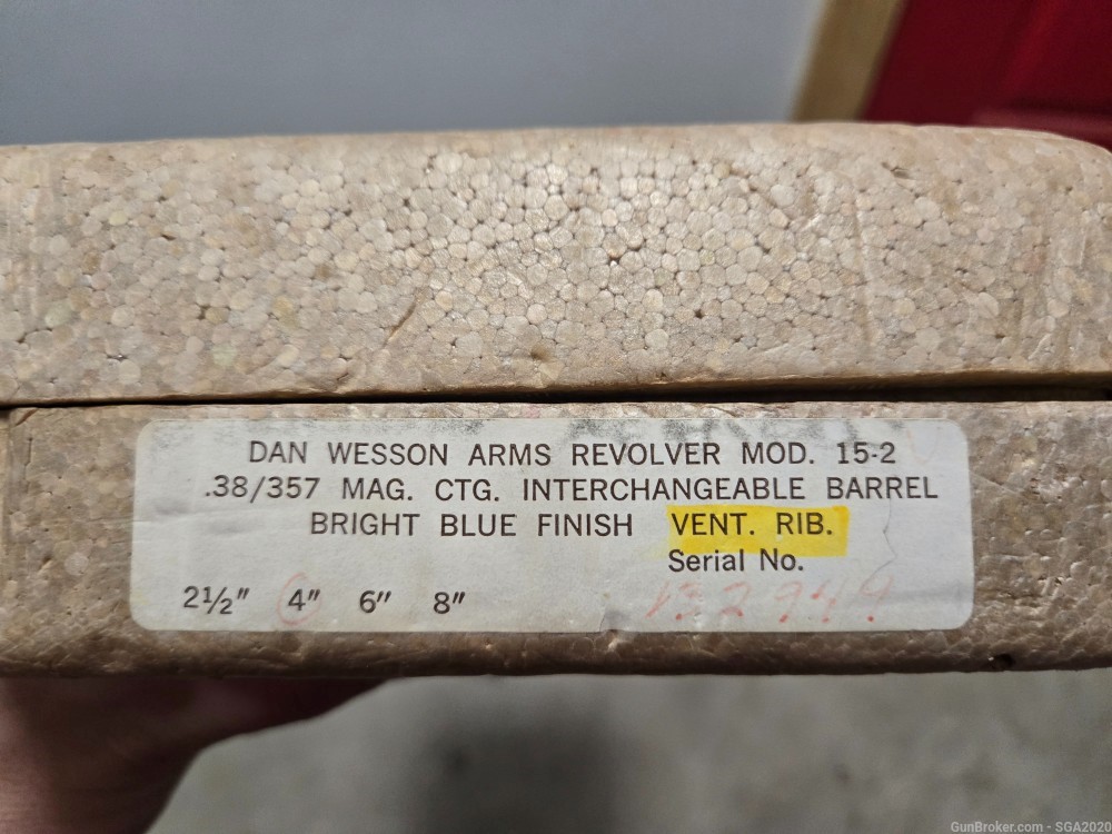 Dan Wesson 15-2 357mag 4 inch barrel-img-14