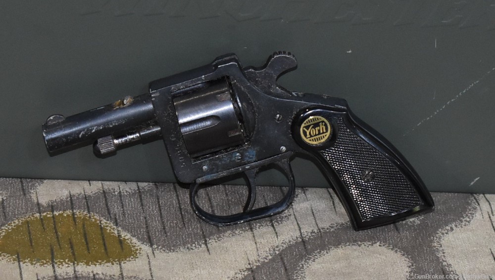 German made York Blank Revolver Starter Pistol-img-0