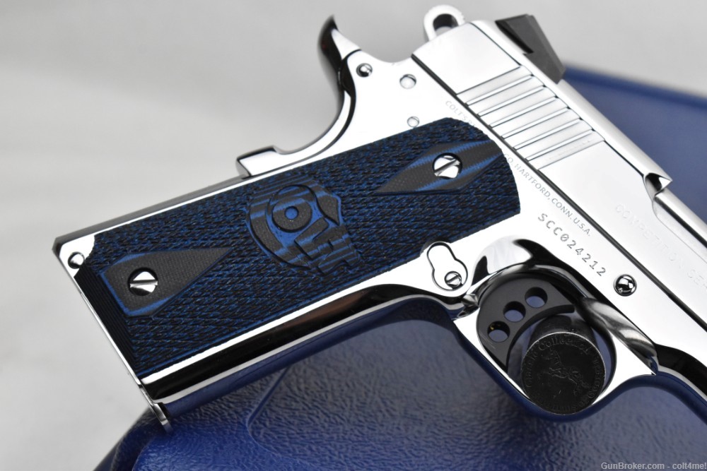 BRIGHT STAINLESS Colt Competition GOVT 1911 Model O1070CCS - BRAND NEW .45 -img-8