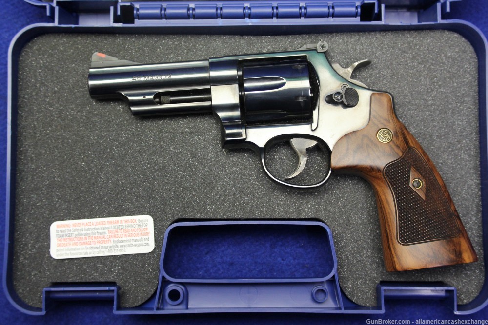 Clean SMITH & WESSON Model 29-10 Revolver 44 Magnum -img-0