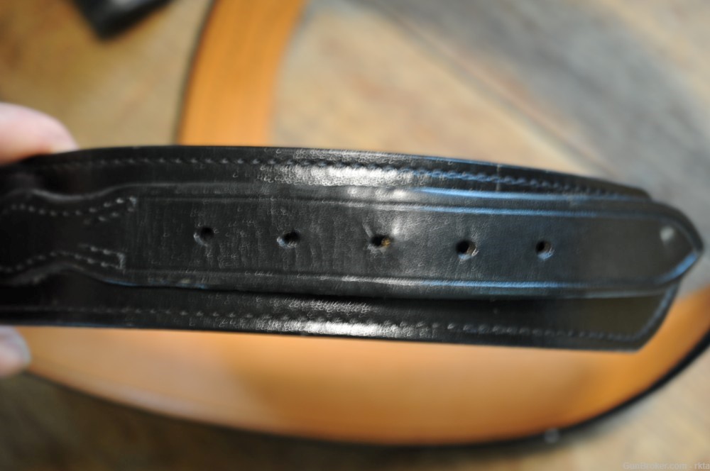 Don Hume Leather Duty belt B106 44"-img-4