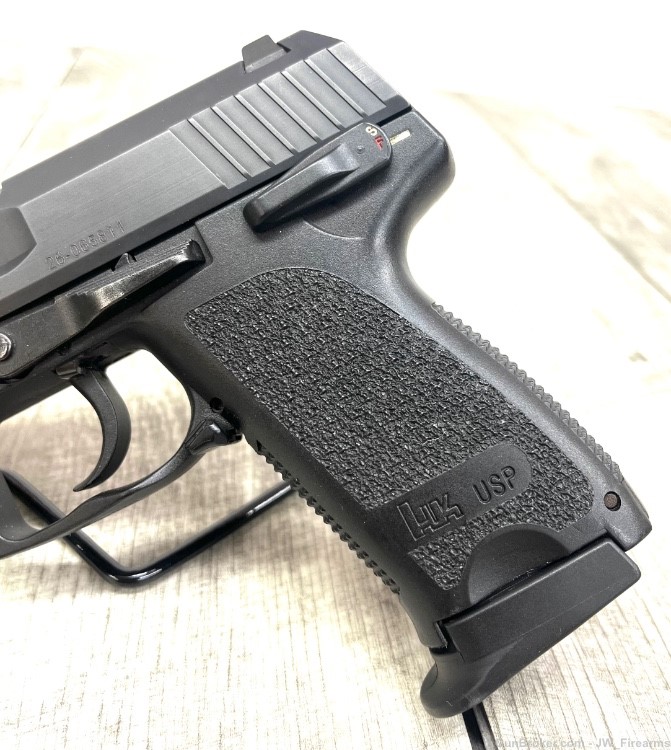 HK HECKLER AND KOCH USP COMPACT .40 S&W GOOD CONDITION-img-13