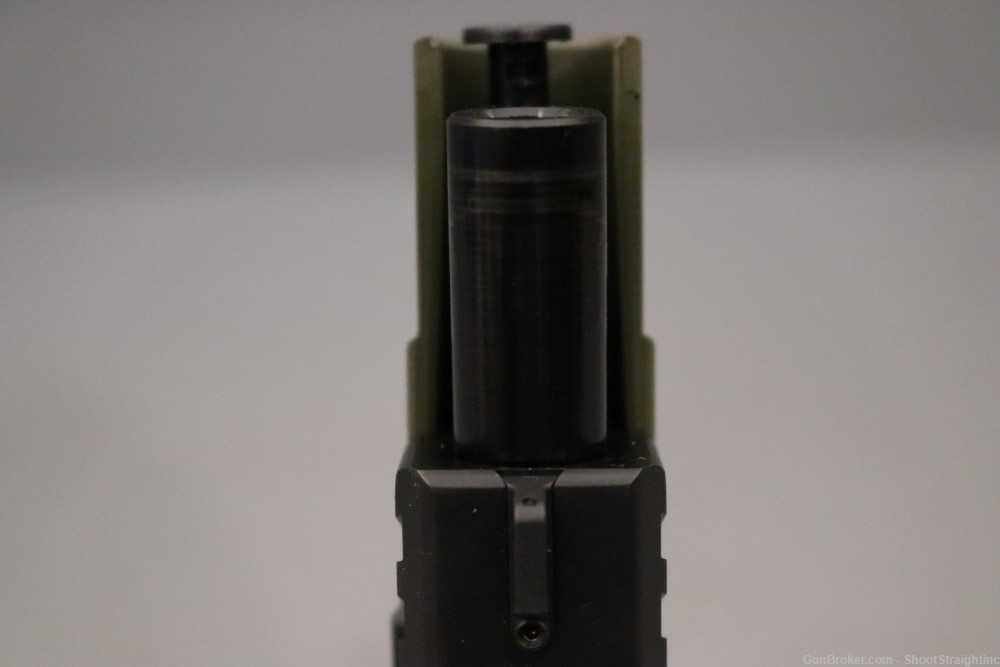 Beretta APX A1 CARRY 9mm 3.00"bbl BLK & GRN w/Box-img-16