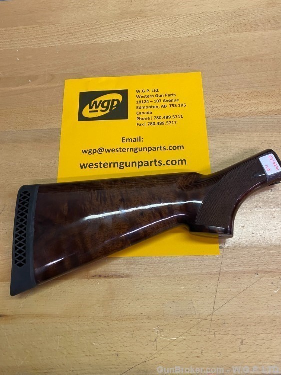 Browning parts, Gold 12ga 3.5" Classic buttstock, stock, gloss wood, NOS-img-1