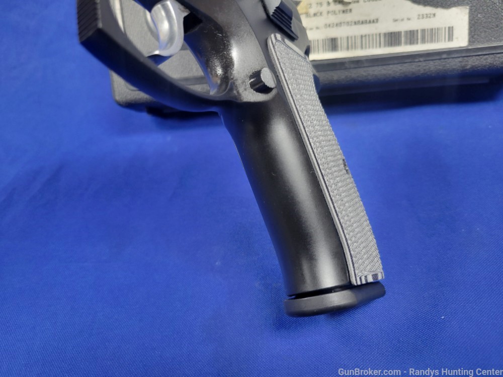 CZ 75 B Semi-Auto 9mm Pistol w/ Box & 3 Mags-img-9