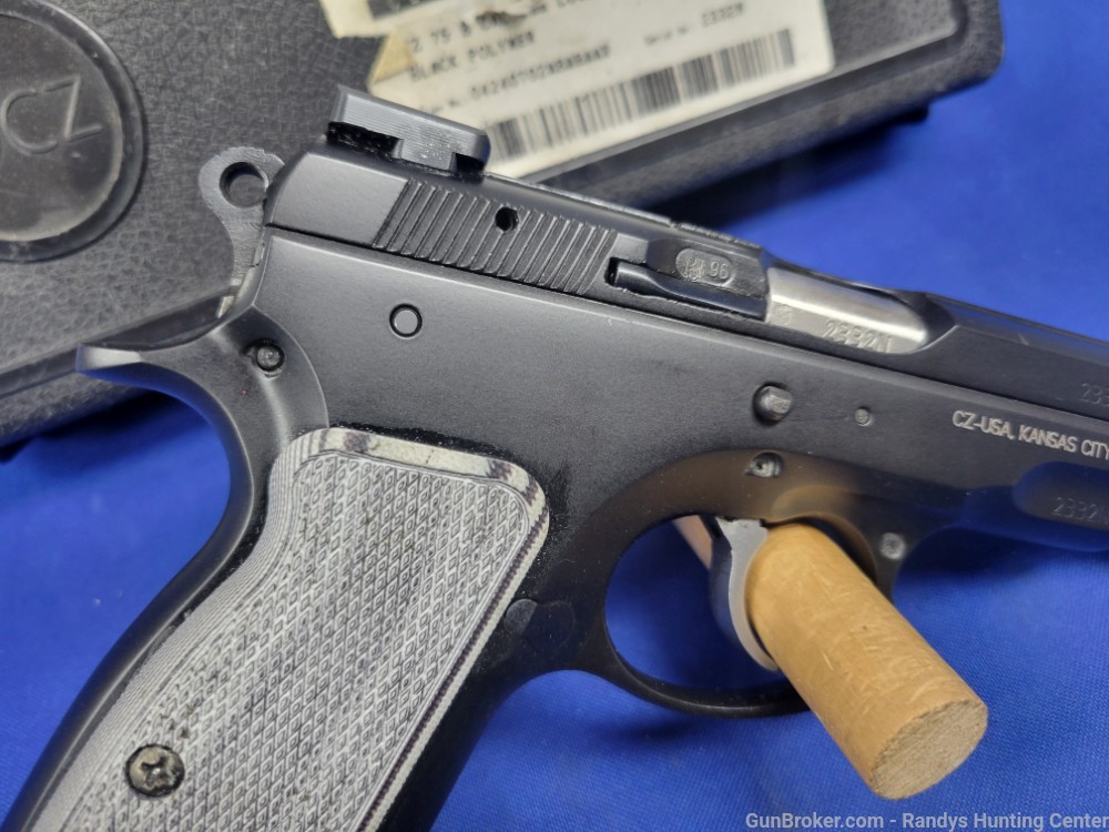 CZ 75 B Semi-Auto 9mm Pistol w/ Box & 3 Mags-img-4