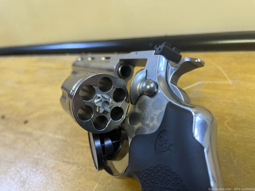 Colt Python .357 Mag Revolver 6" - Pre Owned-img-6