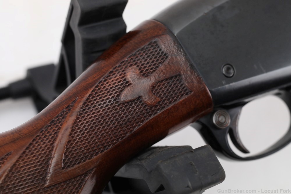 Remington 870 Magnum 12 ga 2 3/4 or 3" 30" BBL GREAT WOOD No Reserve!-img-32
