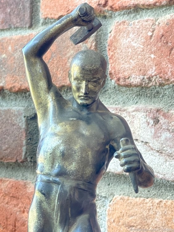 RARE WWII German SS Dagger Maker Statue Captured at Wewelsburg Castle 1945-img-2
