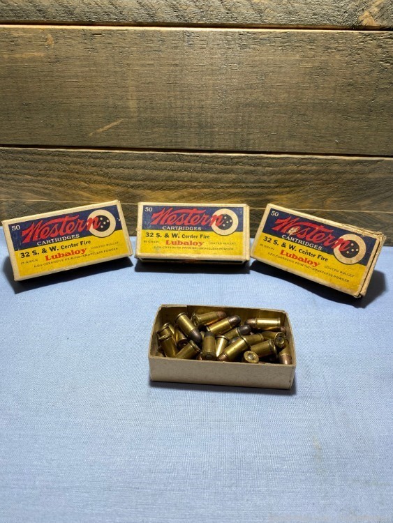 32 S&W  Western Cartridge Co. 3 boxes 138 Cartridges-img-0