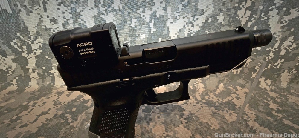 GLOCK G19  Gen 5 9mm Custom G19  by B&T  Mounted ACRO P-2 Suppressor ready!-img-8