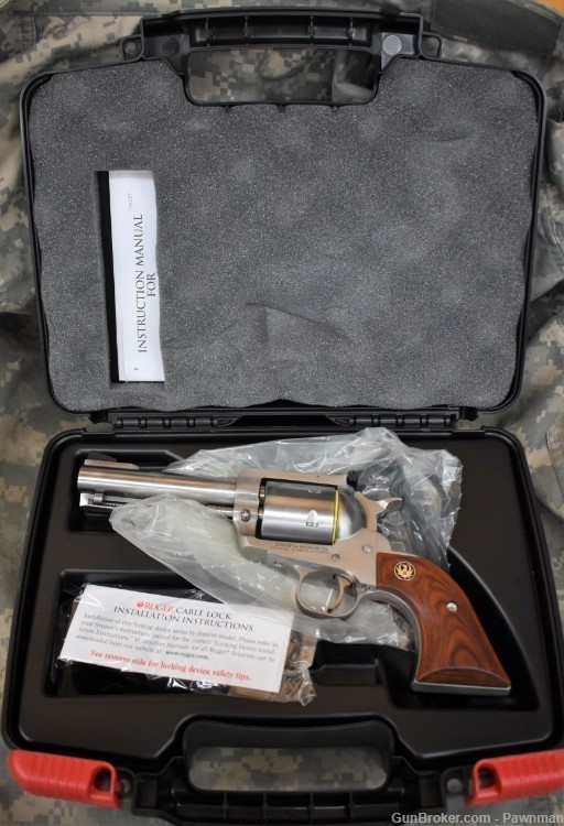 New Model Ruger Super Blackhawk SS in 44Mag - NEW!-img-8