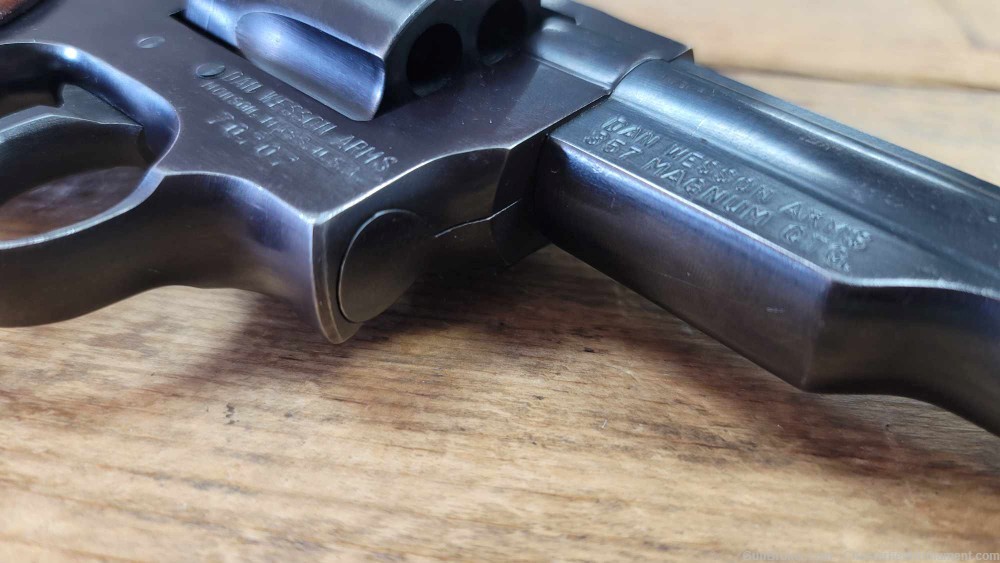 Dan Wesson Model W8 357Magnum 6 inch Revolver 15-img-24