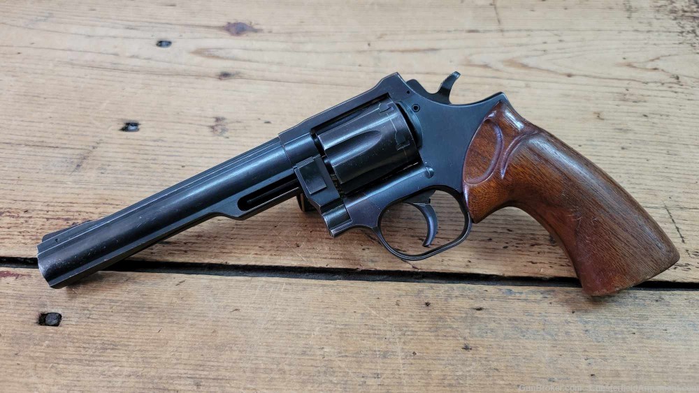 Dan Wesson Model W8 357Magnum 6 inch Revolver 15-img-3