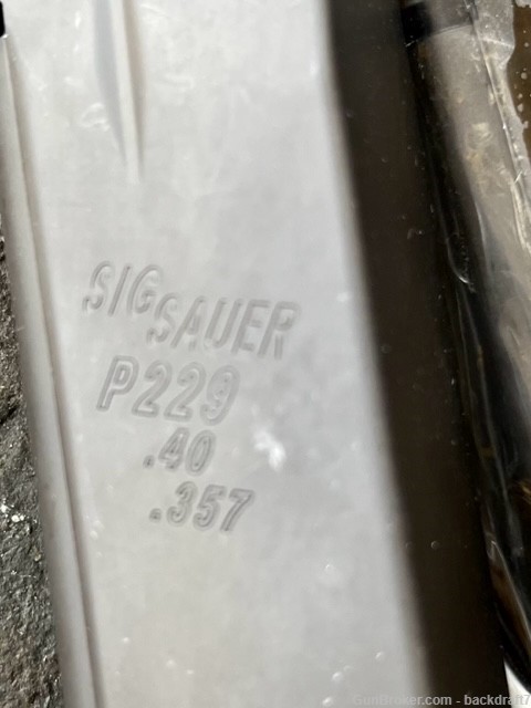 NEW SIG P229 Factory Magazine 2-PACK, 12 Round Rnd 40/357 In The Wrap!-img-1