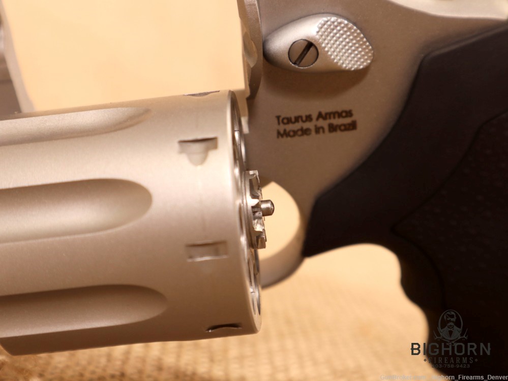 Taurus Model 608, 6.5", .357 mag 8-Shot Revolver, Ported Barrel NEW IN BOX-img-26