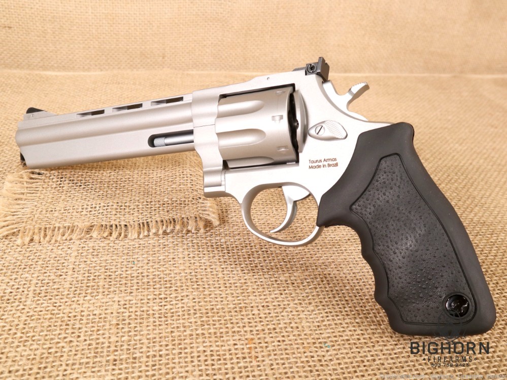 Taurus Model 608, 6.5", .357 mag 8-Shot Revolver, Ported Barrel NEW IN BOX-img-1
