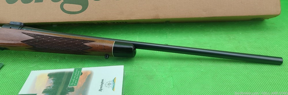 Remington 700 BDL * CUSTOM DELUXE * 17 Rem Centerfire EMBELLISHED ENHANCED -img-11