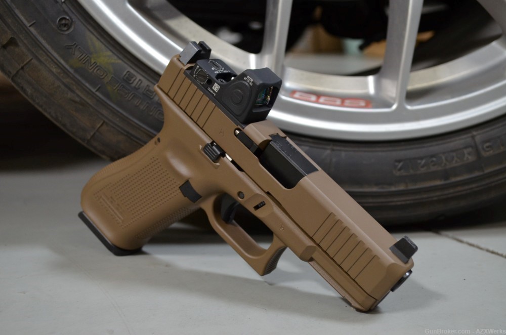 Glock 45 MOS Trijicon RMRcc Supp HT NS Adj X-Werks Glock FDE-img-2