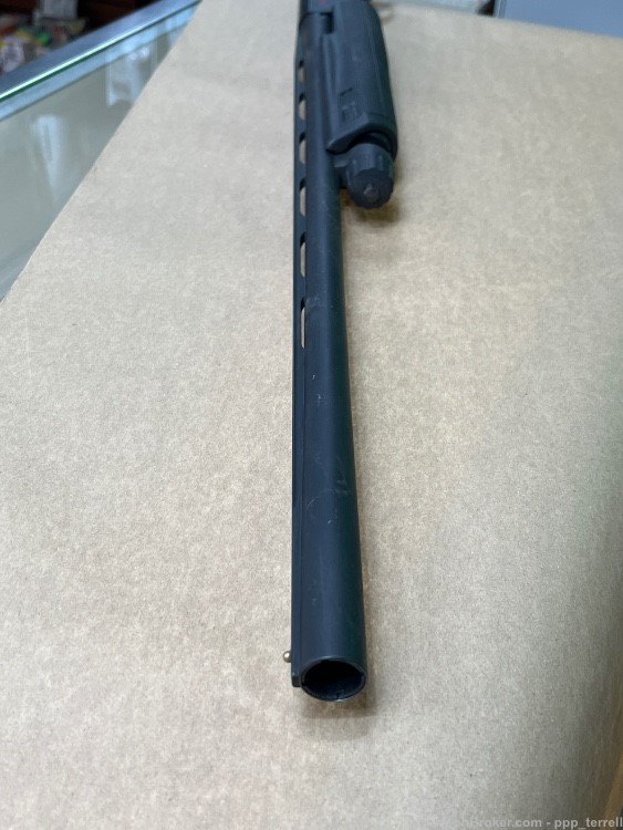 Winchester SXP 12ga pump action shotgun synthetic stock-img-9