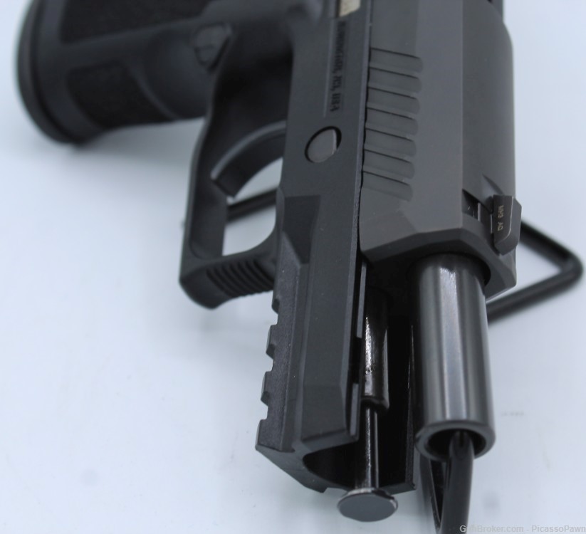 SIG SAUER P320 X-COMPACT 9MM WITH ONE 15 ROUND MAGAZINE -img-4