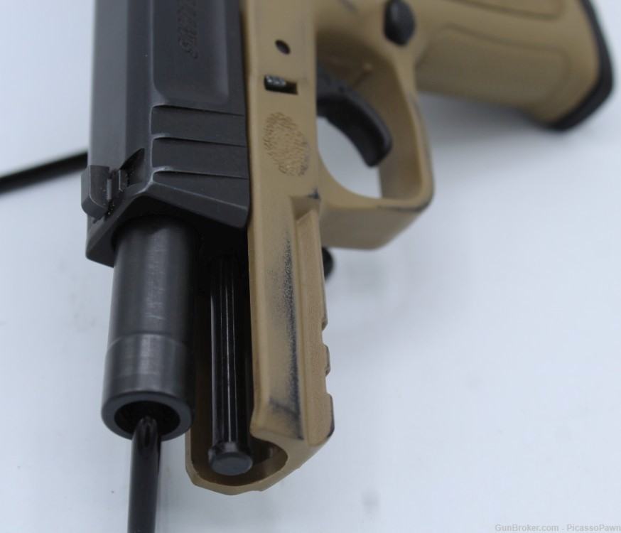 SMITH AND WESSON SD9 VE 9MM W/ ONE 15 RD MAGAZINE-img-3