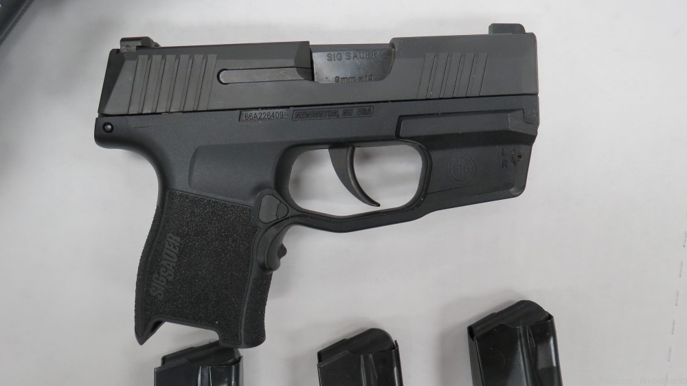 Sig Sauer P365 9mm 3.1" pistol with 3 magazines & green laser 365-9-BXR3-img-0