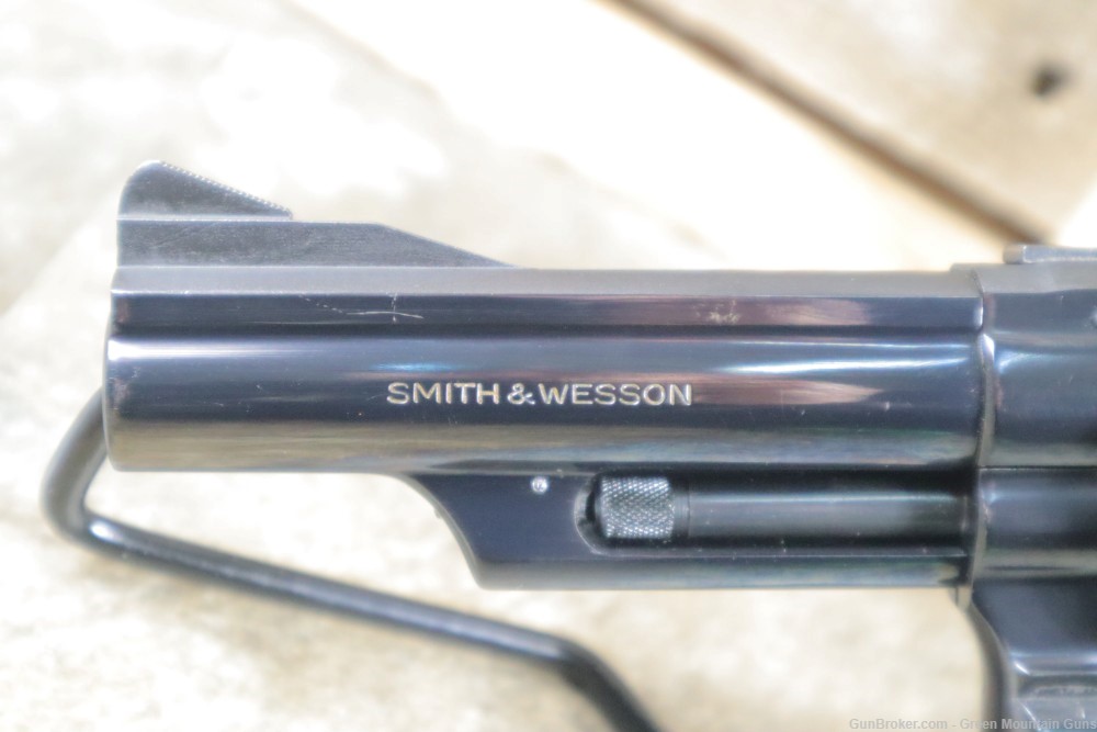 Beautiful Smith & Wesson Model 19-3 .357Mag Penny bid NO RESERVE-img-32