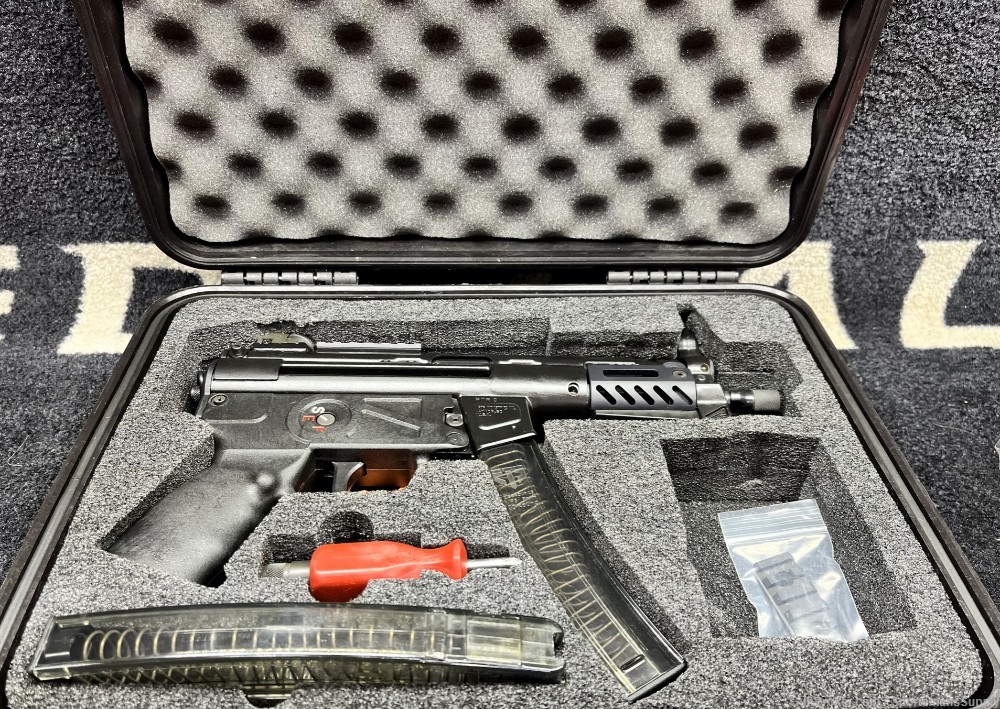 USED LIKE NEW PTR 9KT in 9mm with 5.83" Brl and 2-30 Rnd Mags!!-img-10