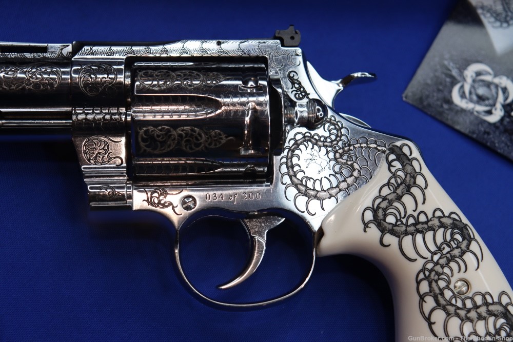Colt ANACONDA Revolver Untamed Series 44MAG Engraved Stainless 1 of 200 NEW-img-9