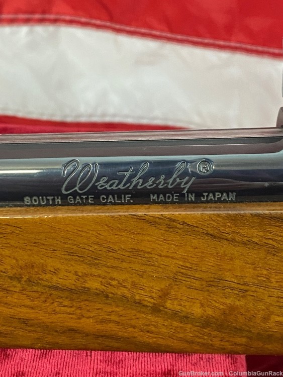 Weatherby Mark V Deluxe 300 Weatherby Magnum-img-11