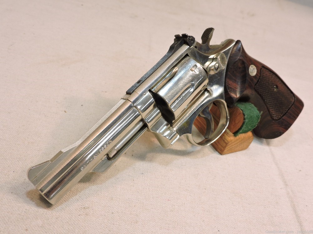Smith & Wesson Model 19-4 .357 Magnum Double Action Nickel Revolver-img-8