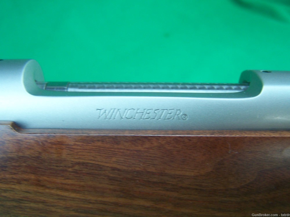AS NEW WINCHESTER 70 FEATHERWEIGHT, 300 WIN MAG, 24" STAINLESS, BOX & PPRS-img-23