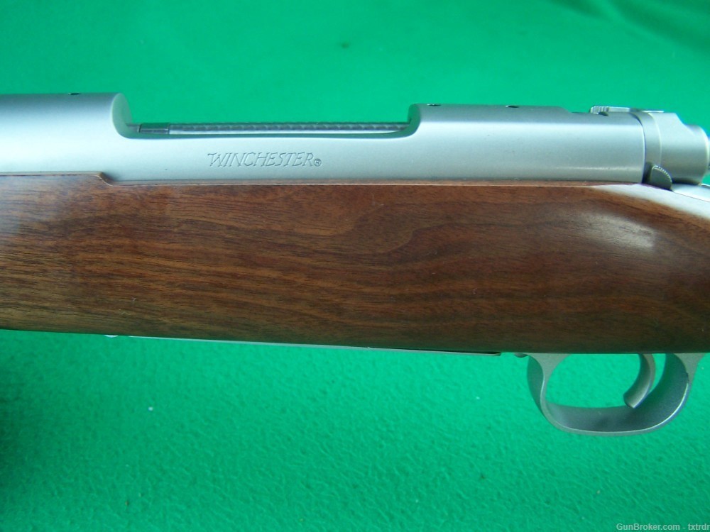 AS NEW WINCHESTER 70 FEATHERWEIGHT, 300 WIN MAG, 24" STAINLESS, BOX & PPRS-img-22
