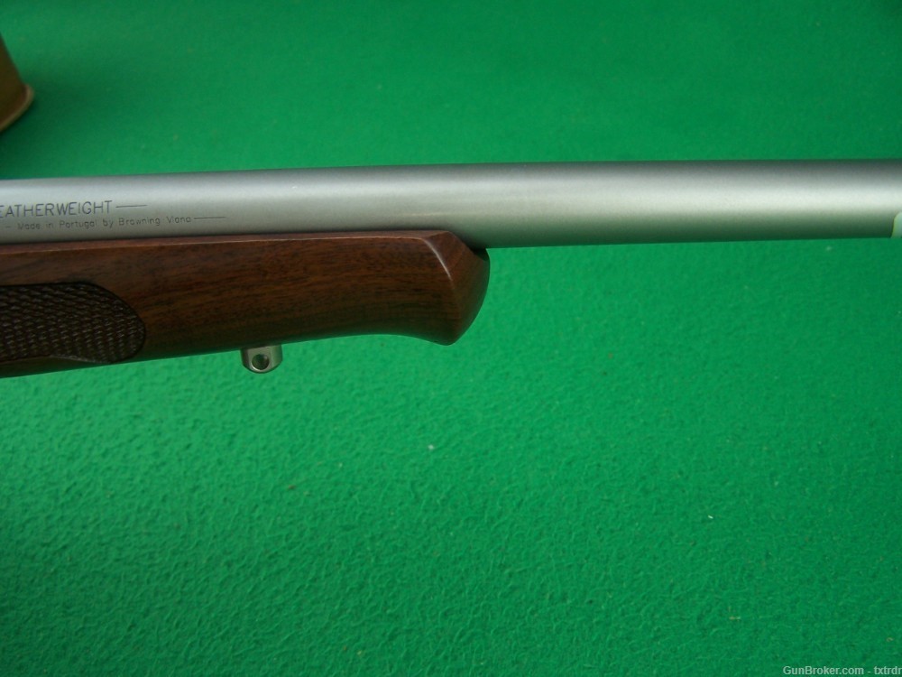 AS NEW WINCHESTER 70 FEATHERWEIGHT, 300 WIN MAG, 24" STAINLESS, BOX & PPRS-img-12
