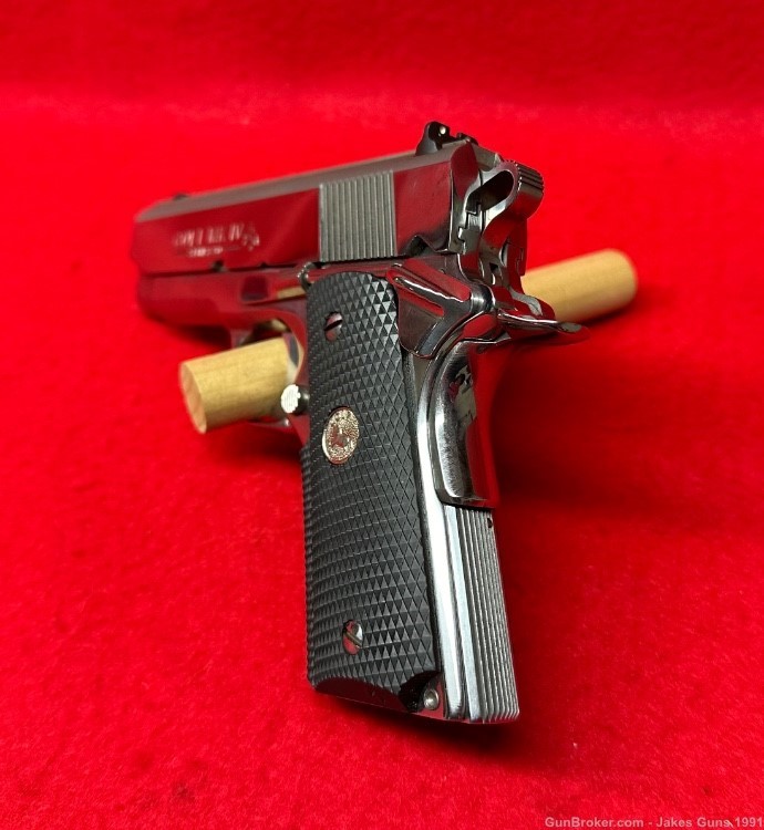  Colt Officers MK IV  .45 ACP Pistol In Box UNFIRED BRIGHT STAINLESS 1995 -img-2