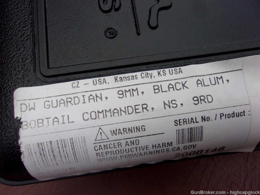 Dan Wesson Guardian 9mm 1911 Commander Pistol Night Sights 99% Box $1START-img-35