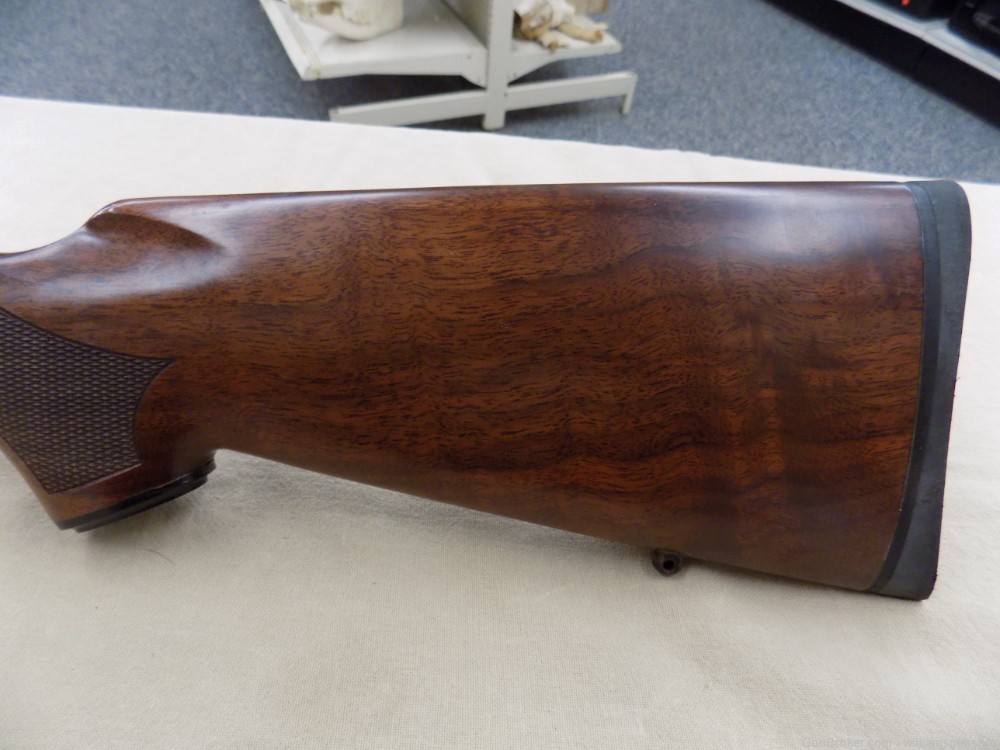 Savage 14 Left Hand, DBM .243 22" BBL, 3-Mags Deluxe Walnut Stock/Bluing-img-1