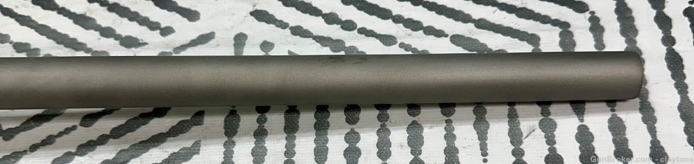 Weatherby Mark V 7mm Weatherby Mag Stainless w/Leupold Scope NR!!-img-6