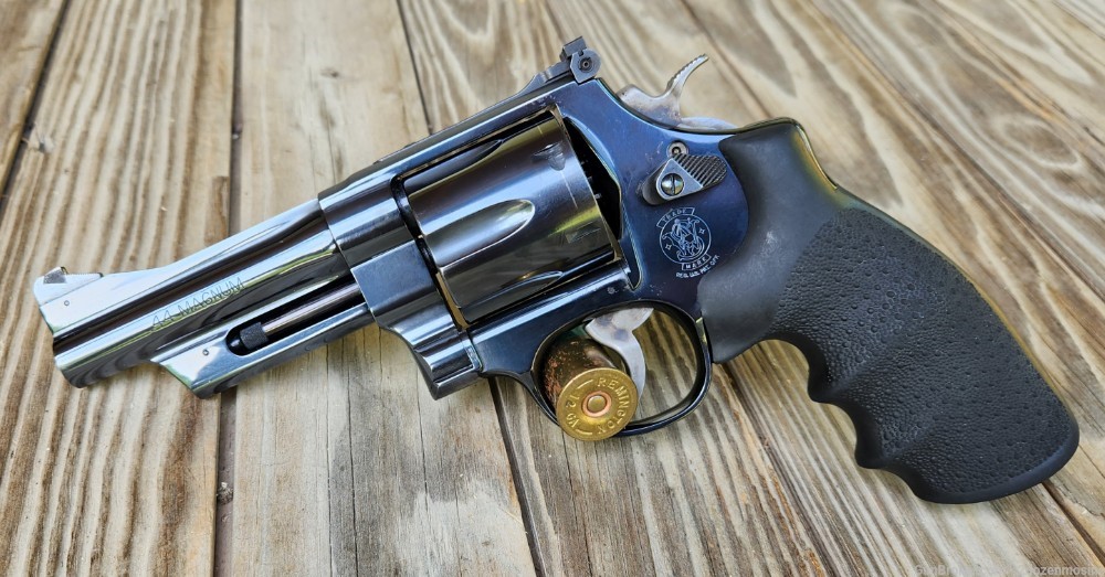 Scarce & Desirable Smith & Wesson 29-8 Mountain Gun 44 Magnum S&W -img-1