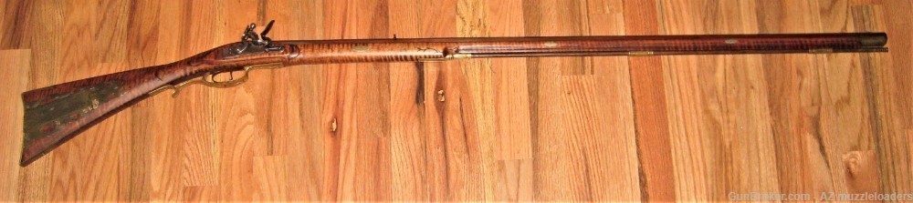 Kentucky Rifle by Frank Burton, 40 Cal Douglas XX Barrel, Curly Maple Stock-img-0