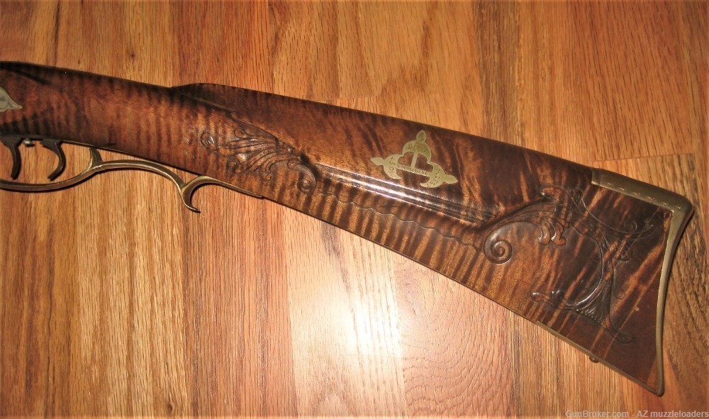 Ray Miller Lehigh style Flintlock Rifle, 45 Cal, L&R lock, Curly Maple -img-6