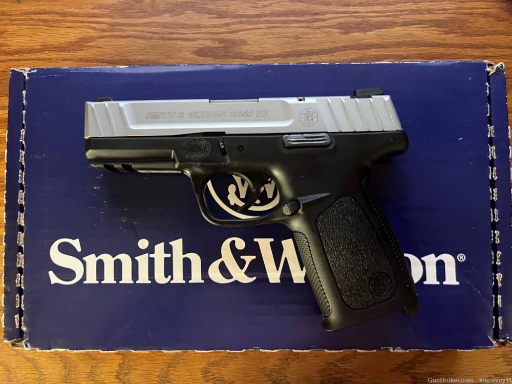 Smith& Wesson SD40 VE California Compliant-img-0