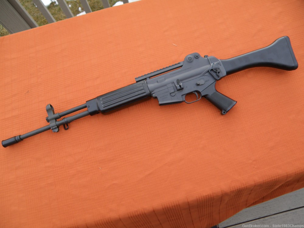 Daewoo MaxII Max-II 5.56 assault rifle, same as AR-100 and K2, beautiful!-img-1