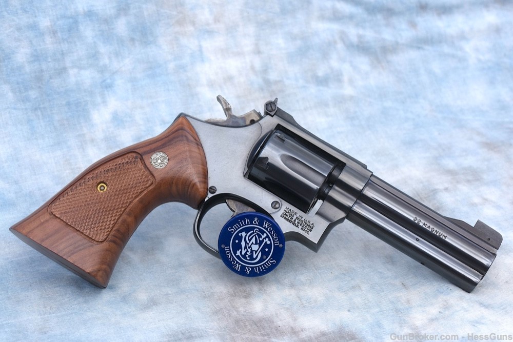 EXCELLENT Smith & Wesson 16-4 .32 Magnum 4"-img-2