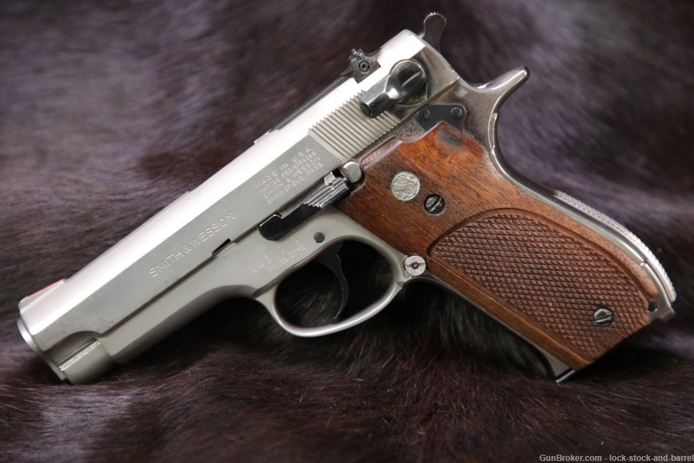 Smith & Wesson S&W Model 39-2 9mm 4" Nickel Semi-Automatic Pistol 1977-1978-img-3