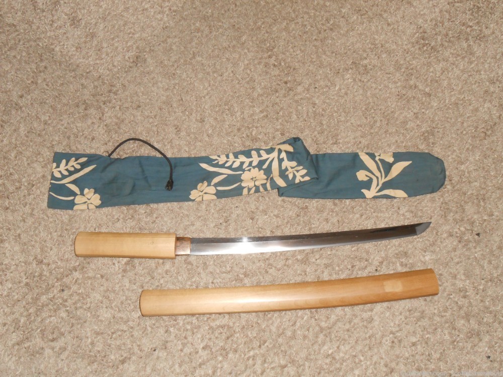Antique Koto Period Japanese Katana Sword Wakizashi Signed Sanjo Yoshinaga -img-0